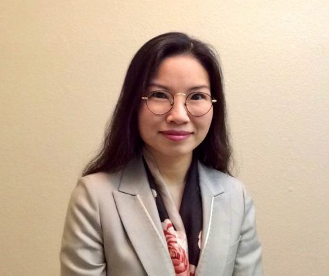 Lake Oswego welcomes new chemistry teacher Mrs. Lim