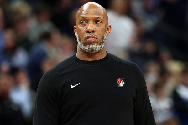 NBA coach Chauncey Billups arrested in an illegal gambling investigation